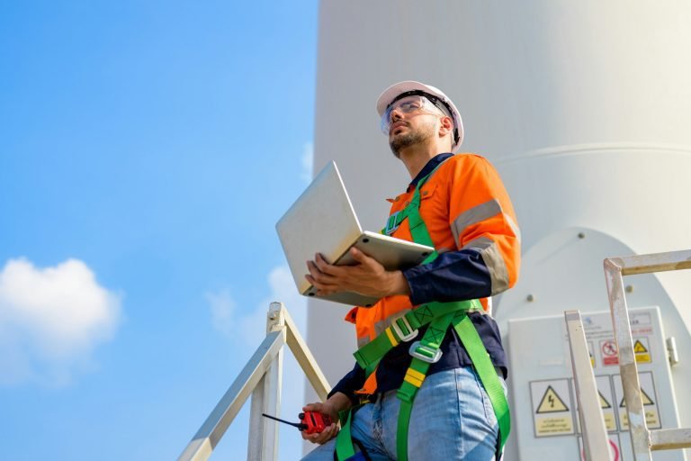 renewable-energy-engineer-working-on-wind-turbine-1-768x512